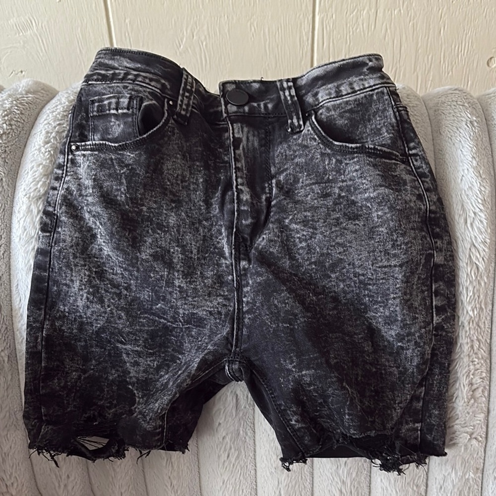 BAMBOO Black and Gray Jean Shorts Distressed Vintage Look